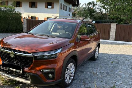Suzuki (SX4) S-Cross 28.500 km 21.500 &euro; Bad Reichenhall 83435