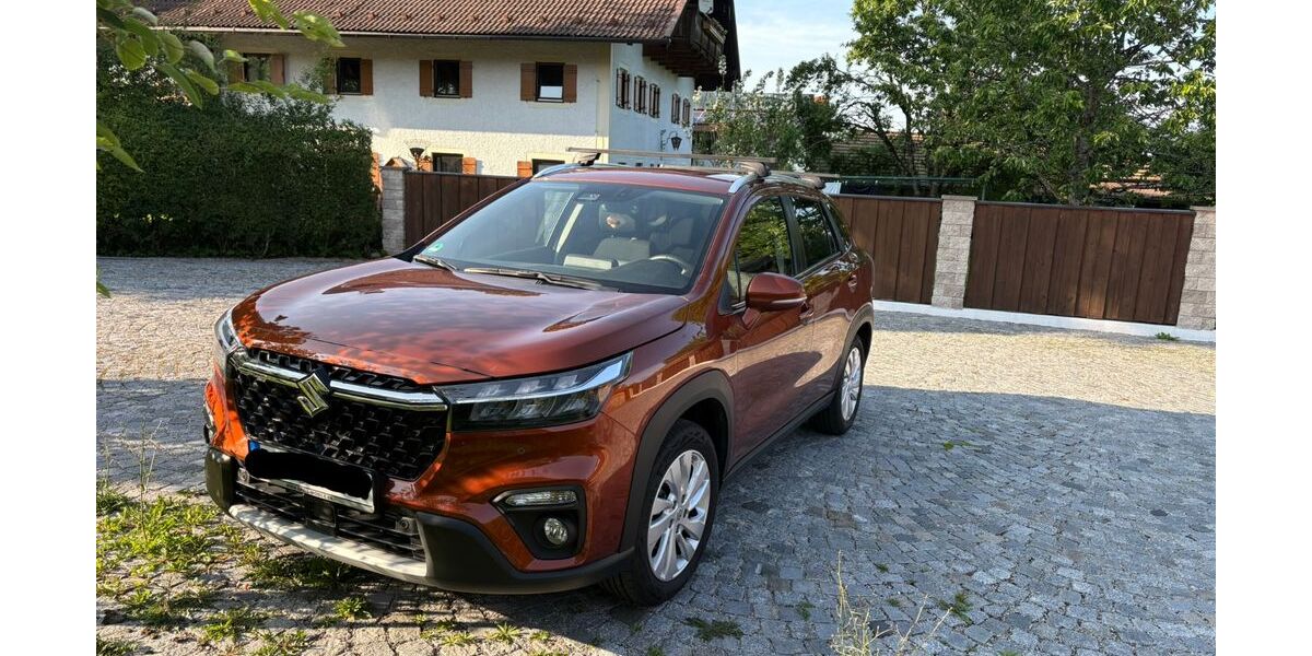 Suzuki (SX4) S-Cross 28.500 km 21.500 &euro; Bad Reichenhall 83435