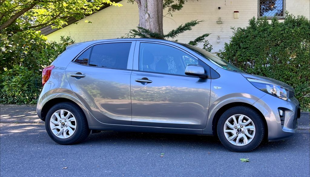 Kia Picanto 43.000 km 10.490 &euro; Eppstein 65817
