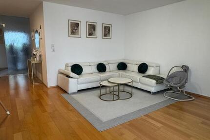 Wohnung Augsburg Haunstetten-Siebenbrunn - 3 Zimmer, 110 m&sup2;, 449.000&euro; | Angebot:25854041