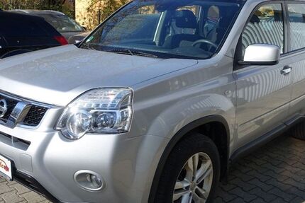 Nissan X-Trail 198.000 km 7.450 &euro; Zwickau 08056