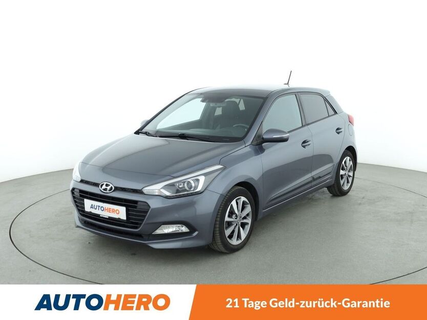 Hyundai i20 74.349 km 12.110 € Dresden 01187