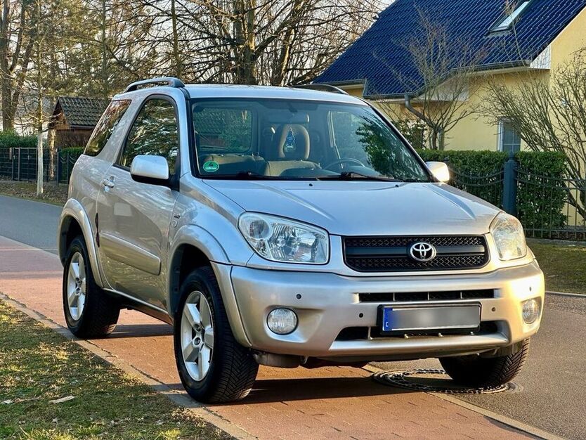 RAV 4