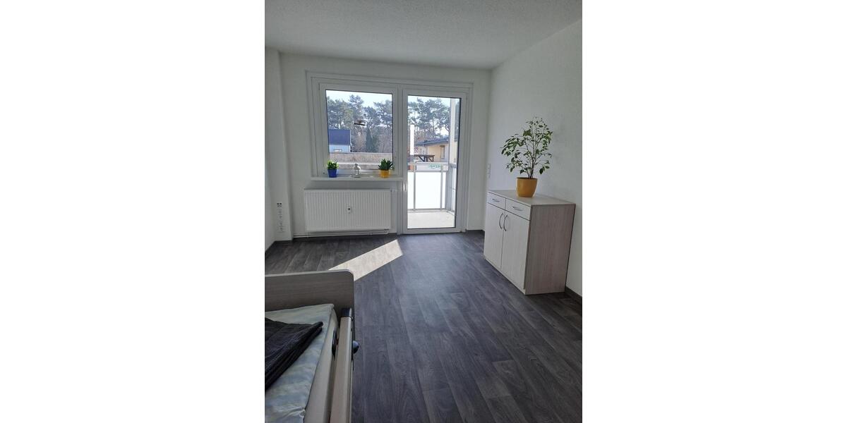 Erdgeschoßwohnung Cottbus Spremberger Vorstadt - 1 Zimmer, 30 m&sup2;, 575&euro; | Angebot:20537091