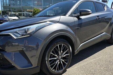 Toyota C-HR 1.2 LOUNGE/KAMERA/NAVI/LEDER/JBL/PDC 119.381 km 12.900 &euro; Villingen-Schwenningen 78054