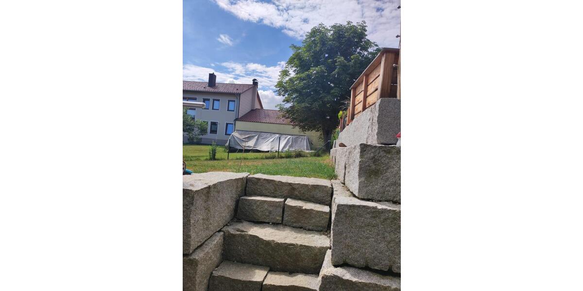 Erdgeschoßwohnung Pfarrkirchen - 6.5 Zimmer, 142 m&sup2;, 1.200&euro; | Angebot:25368778