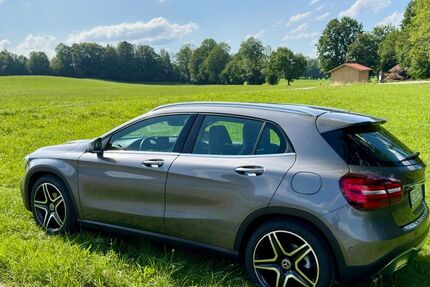 Mercedes-Benz GLA 180 77.541 km 16.900 &euro; Tegernsee 83684