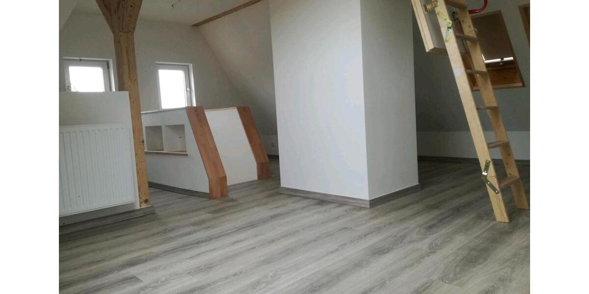 Doppelhaushälfte Zschopau - 5 Zimmer, 110 m&sup2;, 200.000&euro; | Angebot:25047575