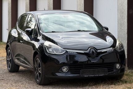 Renault Clio 99.000 km 6.500 &euro; Voerde 46562