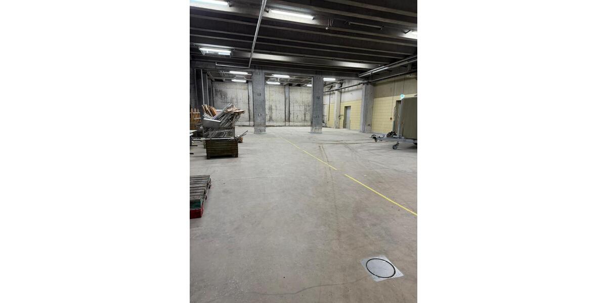 Gewerbeobjekt Thüngersheim - 4&euro; | Angebot:23260232