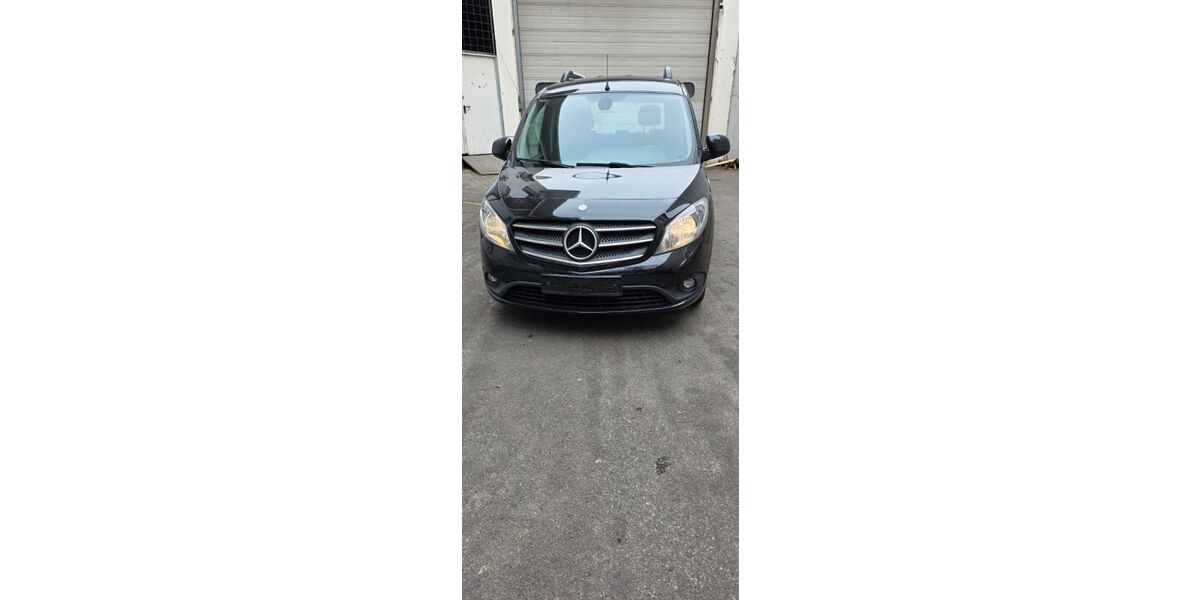 Mercedes-Benz Citan 197.885 km 6.800 &euro; Hamburg 20097