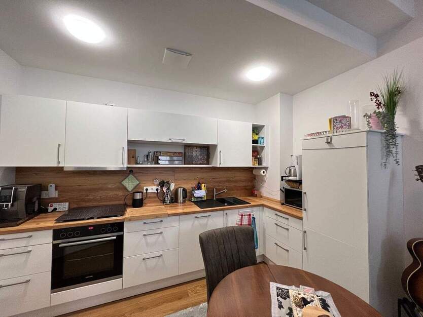 *moderne 2 Zimmer-Wohnung mit Einbauküche und Balkon im Altbauflair - 4913* 2 zimmer