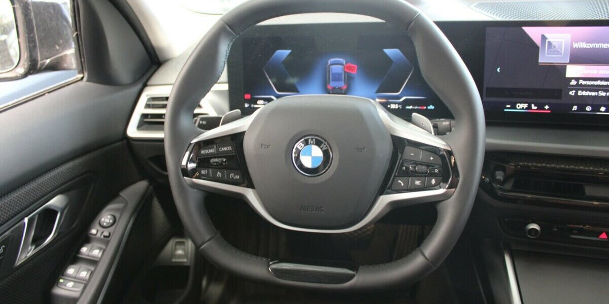 BMW 318 318i Touring Aut. 14.450 km 28.980 &euro; Euskirchen 53881