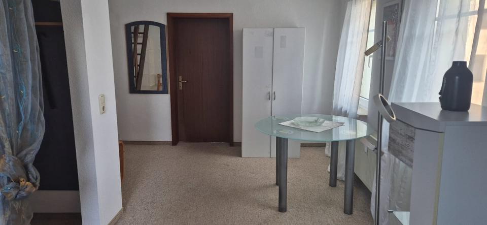 Dachgeschoßwohnung Wilkau-Haßlau Haßlau - 2 Zimmer, 50 m&sup2;, 270&euro; | Angebot:26443528