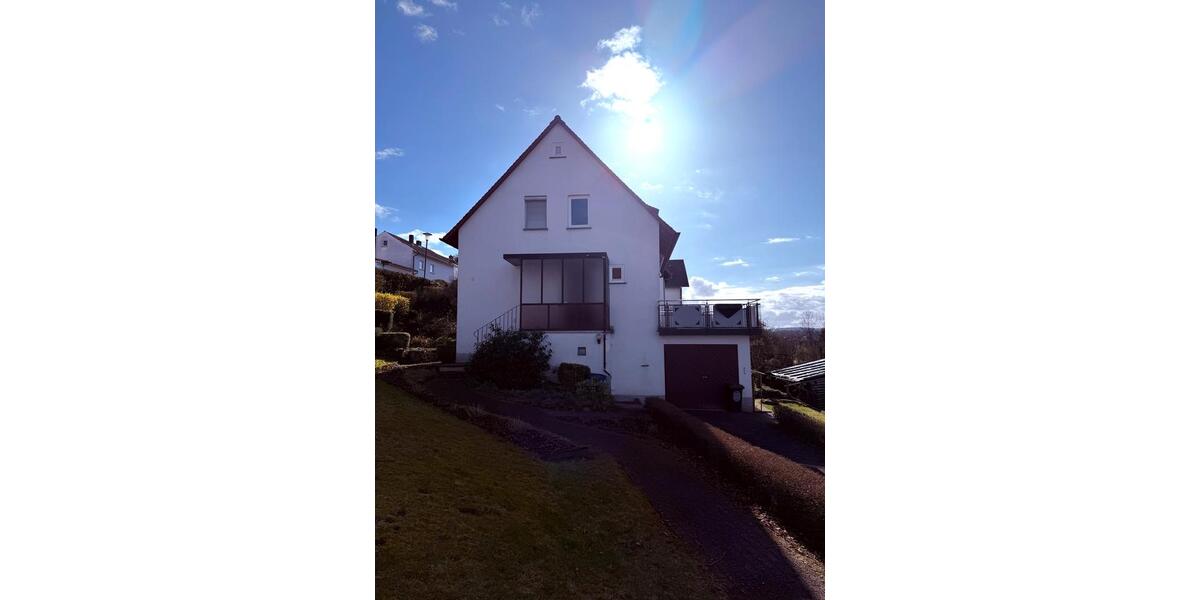 Einfamilienhaus Hünfeld - 4 Zimmer, 100 m&sup2;, 890&euro; | Angebot:26023320