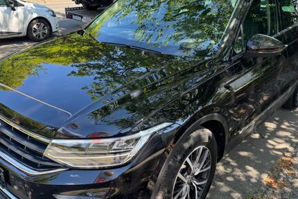VW Tiguan 115.000 km 18.444 &euro; Berlin 13599