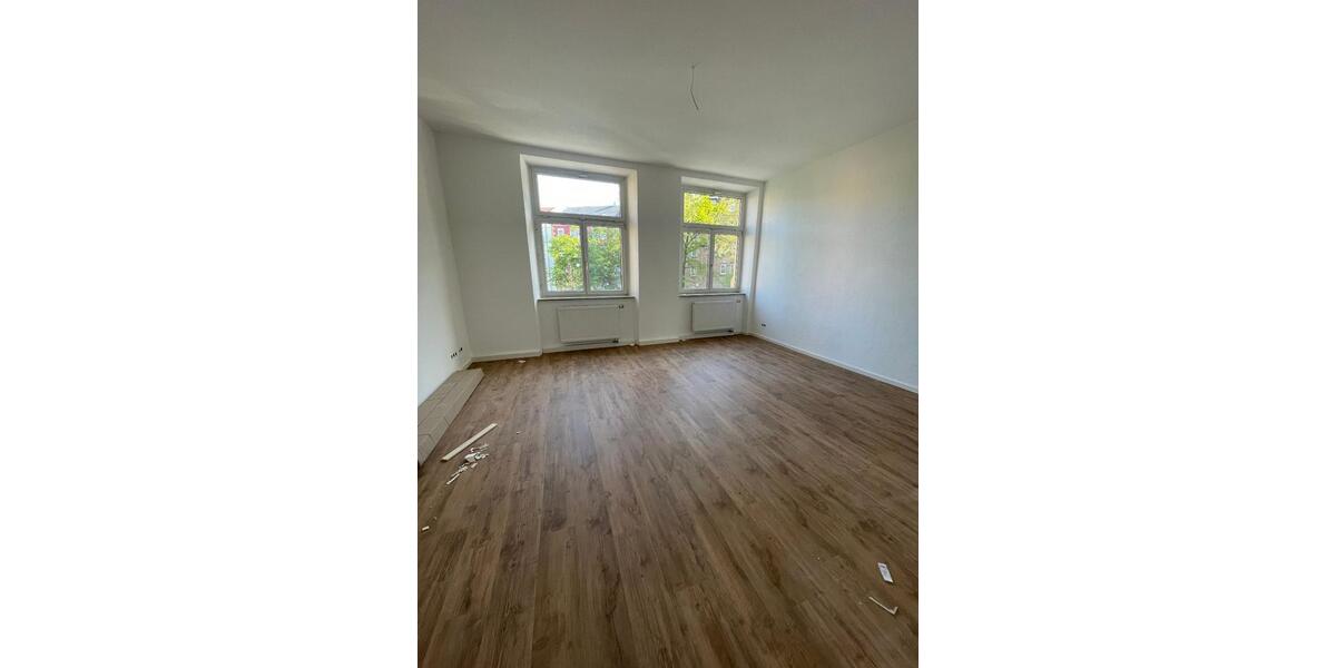 Etagenwohnung Nürnberg Gleißhammer - 5 Zimmer, 125 m&sup2;, 1.250&euro; | Angebot:26311581