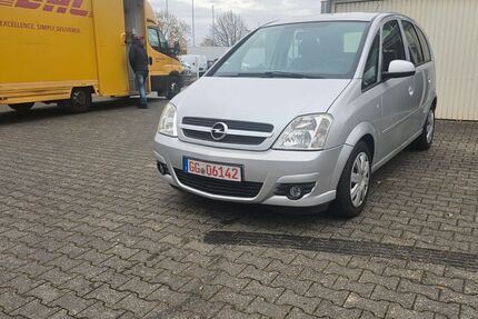 Opel Meriva 154.500 km 2.890 &euro; Ginsheim-Gustavsburg 65462
