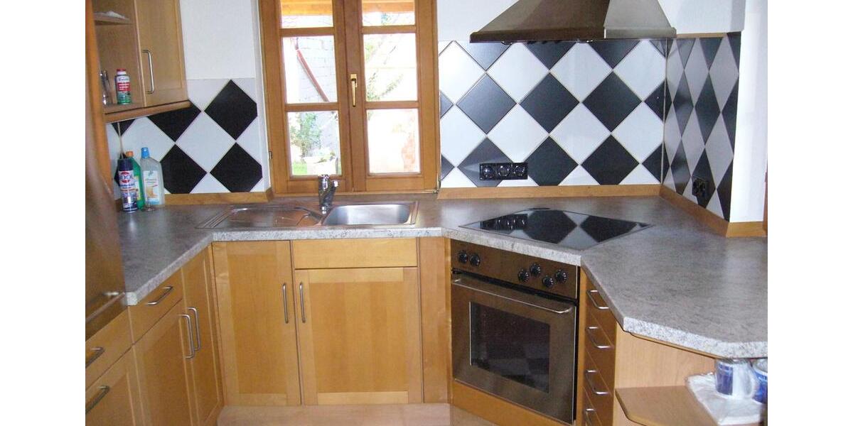 Einfamilienhaus Abenberg - 2 Zimmer, 80 m&sup2;, 800&euro; | Angebot:26411144