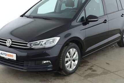VW Touran 85.015 km 21.900 &euro; Neufahrn 85375