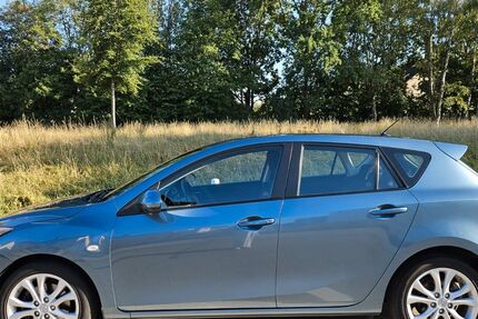 Mazda 3 75.500 km 8.000 &euro; Regensburg 93053