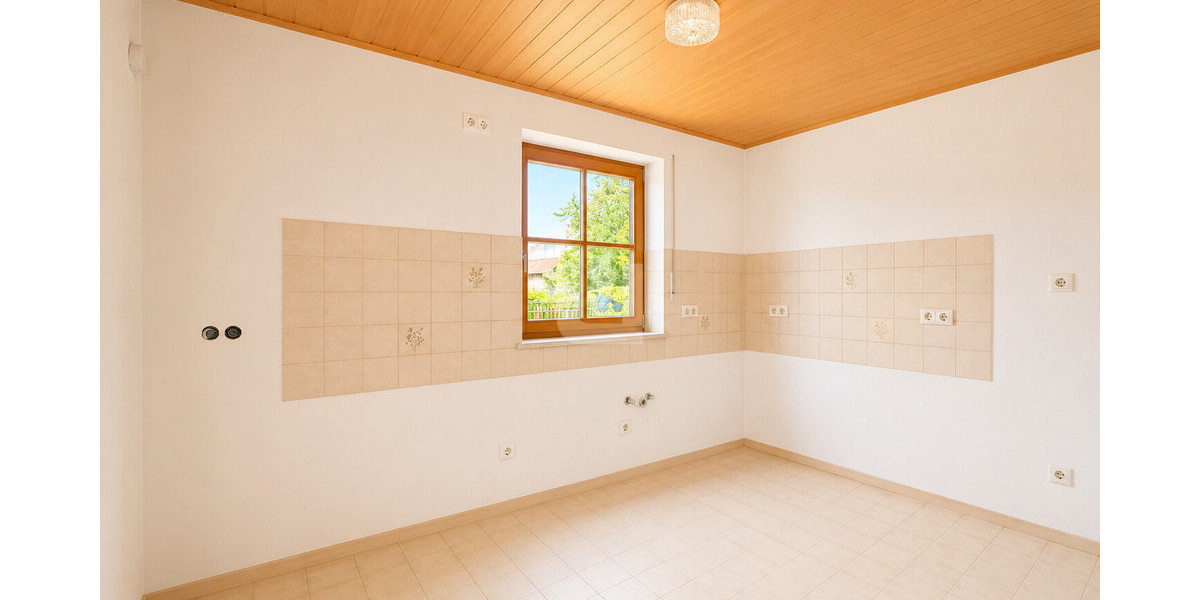 WINDISCH - Ruhig gelegenes Einfamilienhaus mit viel Potential auf großem Grundstück bei Landsberg - Einfamilienhaus Penzing / Oberbergen Oberbergen | Angebot:27270538