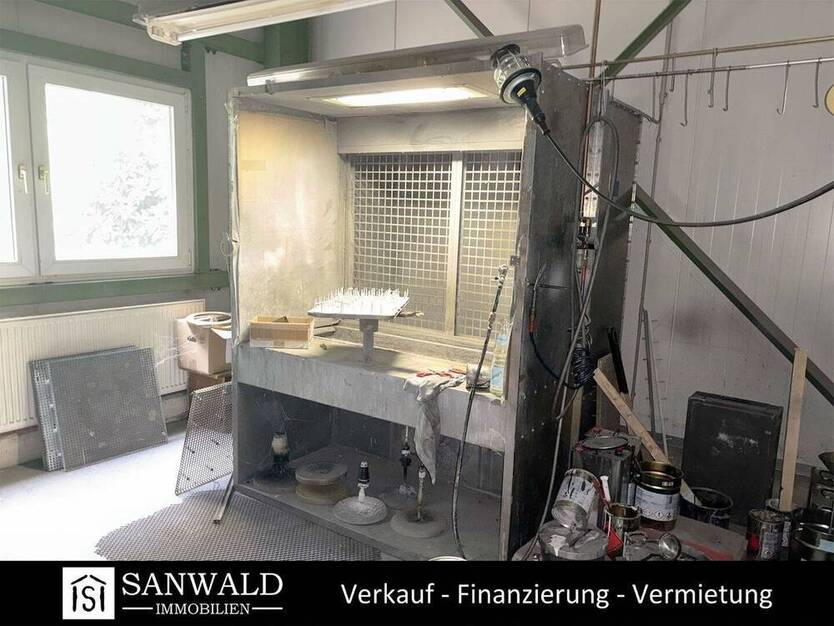 Gewerbehalle mit 2.100 qm Produktions- und Lagerfläche zu vermieten