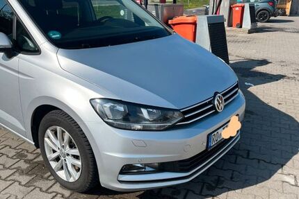 VW Touran 175.000 km 13.000 &euro; Bruckmühl 83052
