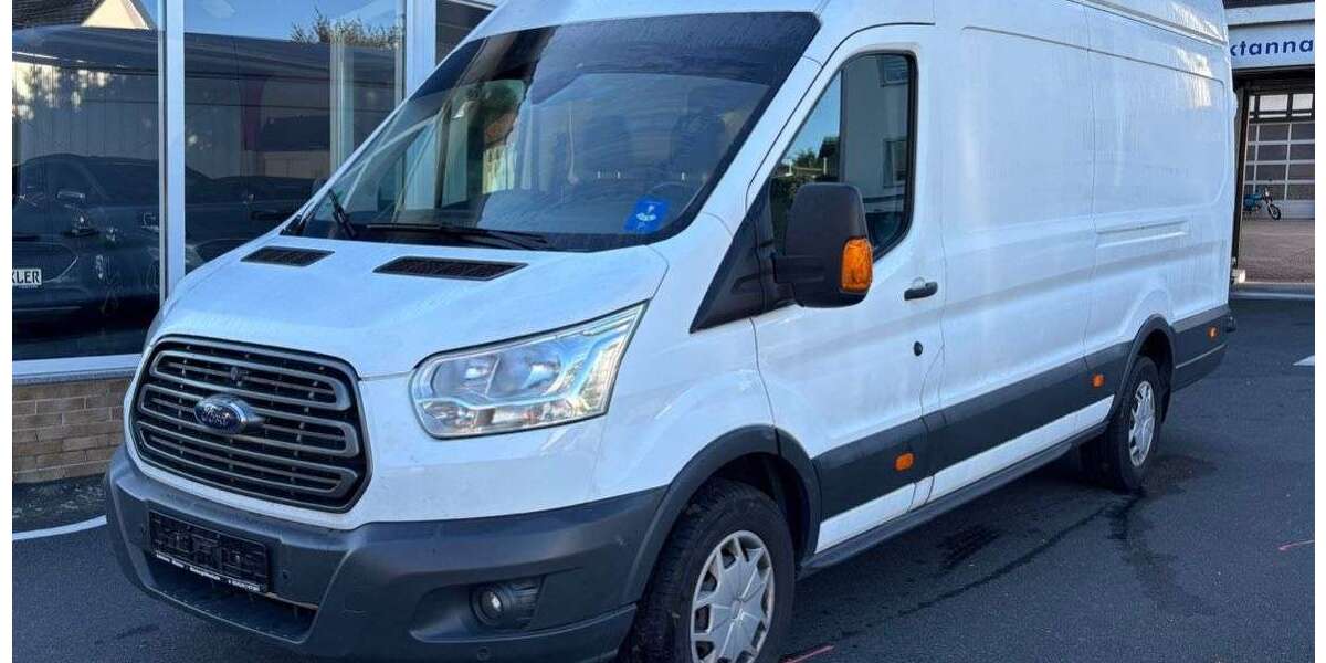 Ford Transit 293.592 km 18.990 € Geithain 04643