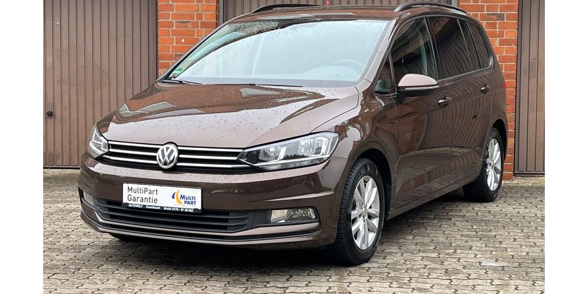 VW Touran 145.000 km 15.499 &euro; Geesthacht (bei Hamburg) 21502