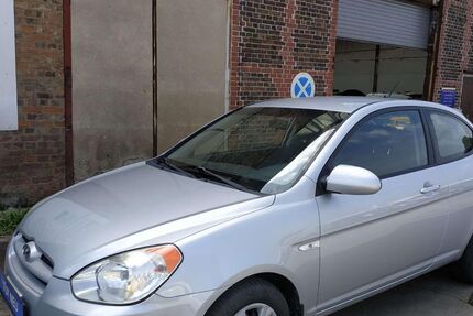 Hyundai Accent 93.206 km 2.800 € Leipzig 04129