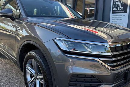 VW Touareg 121.900 km 39.190 &euro; Apen 26689