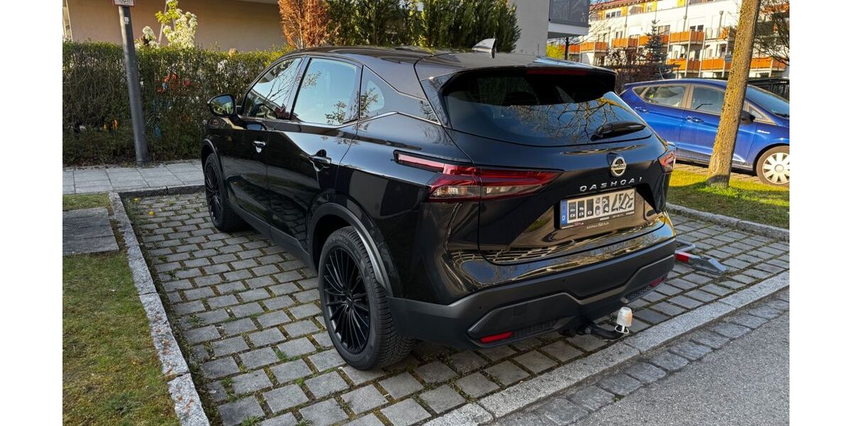 Nissan Qashqai 45.000 km 21.450 &euro; Poing 85586