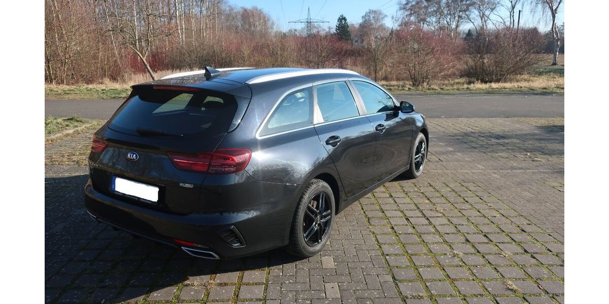 Kia ceed Sportswagon 133.700 km 12.900 &euro; Langenhagen 30855