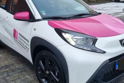 Toyota Aygo (X) 33.076 km 9.990 &euro; Berlin 12489