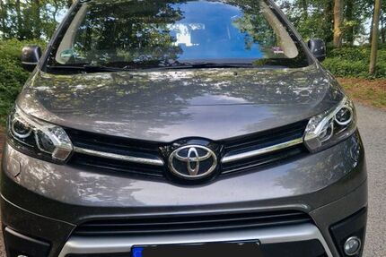 Toyota Proace (Verso) 112.000 km 28.500 &euro; Stralsund 18435