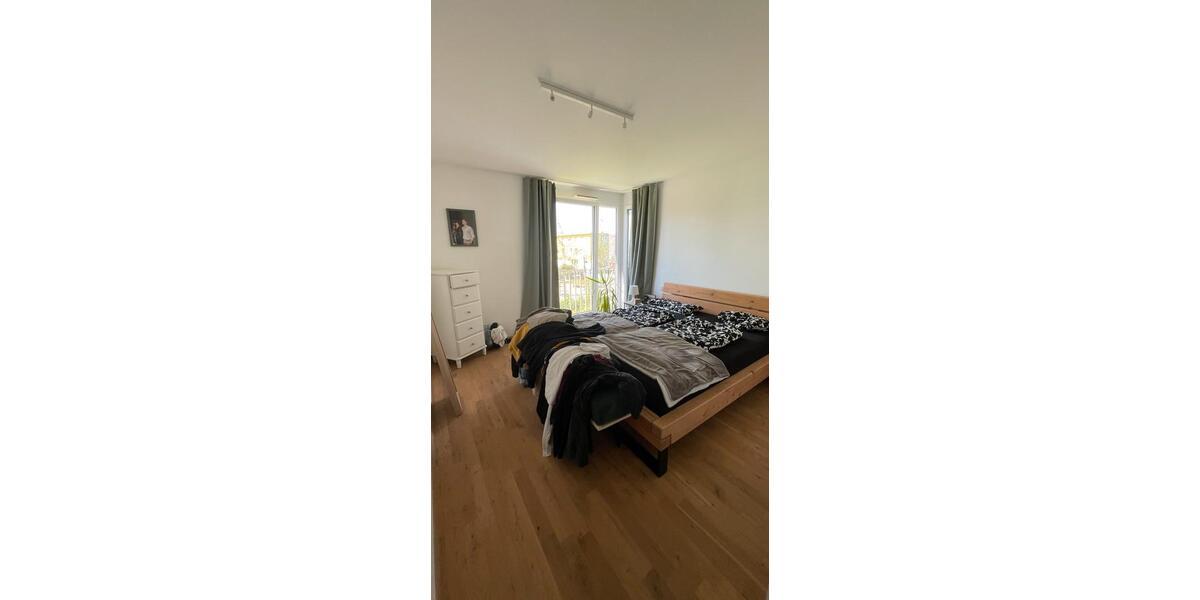 Etagenwohnung Freiburg im Breisgau Haslach - 3 Zimmer, 94 m&sup2;, 2.000&euro; | Angebot:26320968