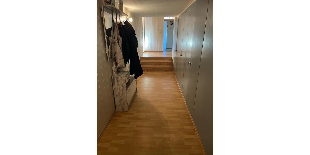 Etagenwohnung Handewitt - 4 Zimmer, 95 m&sup2;, 590&euro; | Angebot:24775135