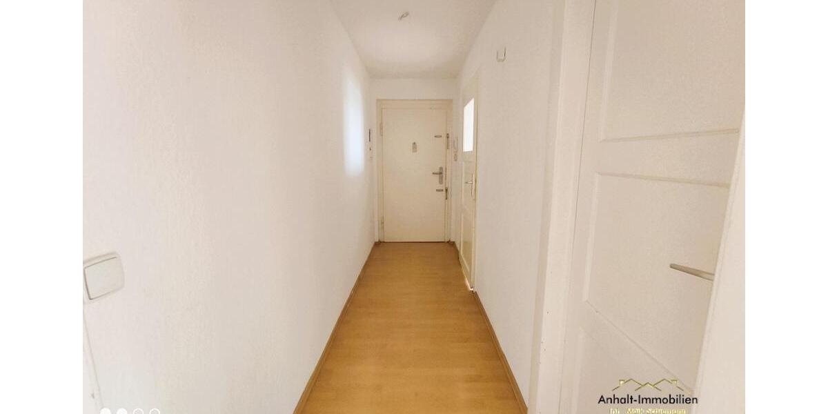 Erdgeschoßwohnung Bitterfeld-Wolfen Bitterfeld - 2 Zimmer, 45 m&sup2;, 320&euro; | Angebot:26663795