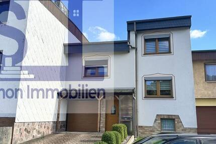 Raumwunder mit Wintergarten und 2 Garagen - ideal für die Familie Zentral und ruhig gelegen - Immobilie in Schmalkalden zimmer