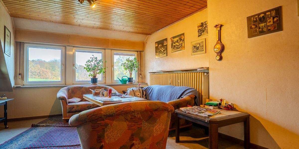 Seltene Investmentgelegenheit mit Wohn-, Gewerbe- und Ausbaupotenzial 6 zimmer