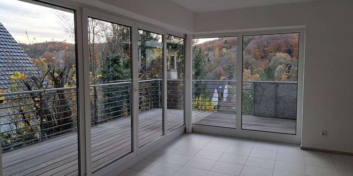 Wohnung zum Mieten in Rösrath 1.235 € 107 m² 3 zimmer