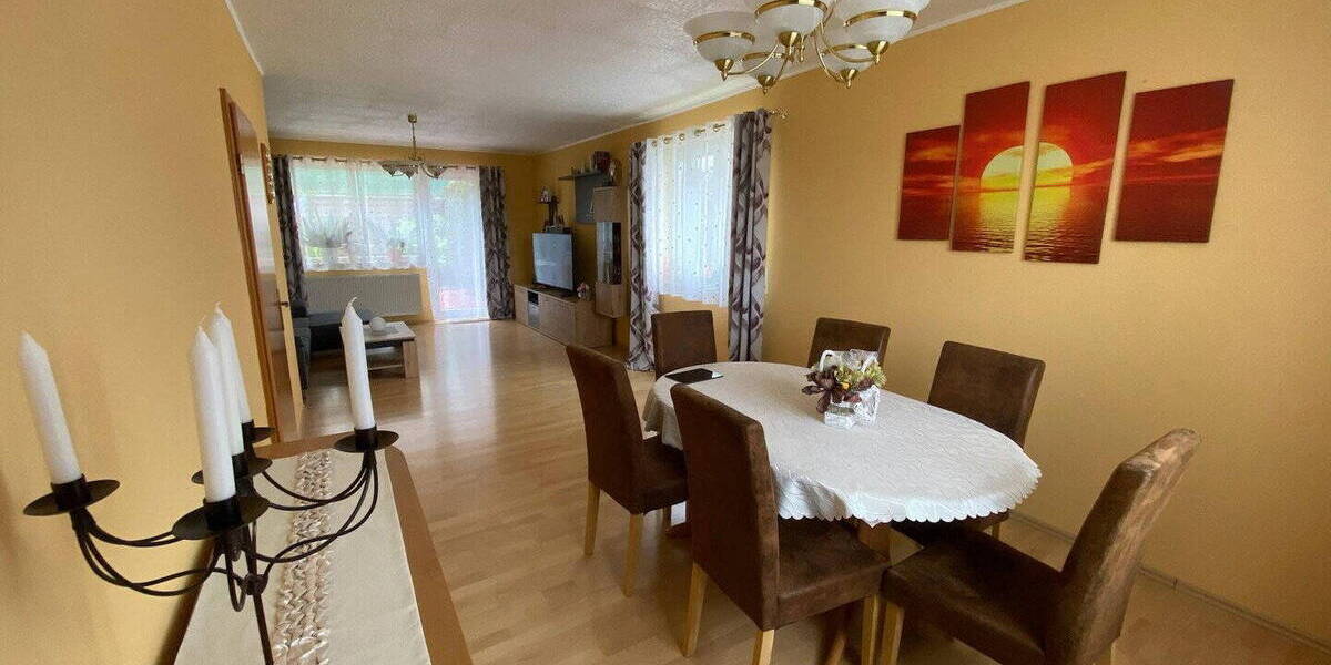 Einfamilienhaus Waldbröl - 6 Zimmer, 126 m&sup2;, 1.500&euro; | Angebot:26794401
