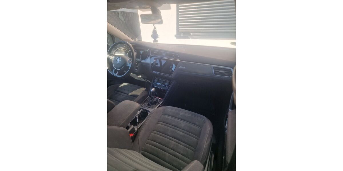 VW Touran 159.000 km 13.500 &euro; Ludwigshafen 68309