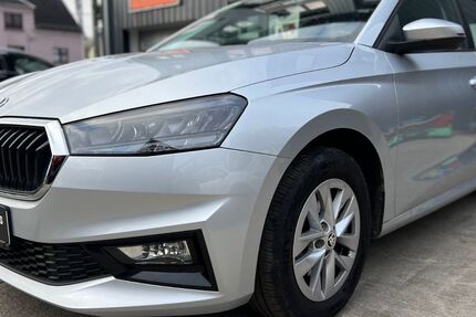 Skoda Fabia 7.600 km 16.490 &euro; Werdau OT Steinpleis 08412