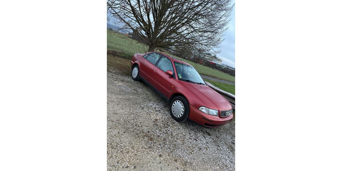 Audi A4 149.108 km 2.400 &euro; Ulm 89079