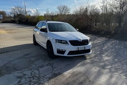Skoda Octavia 203.000 km 9.499 &euro; Calau 03205