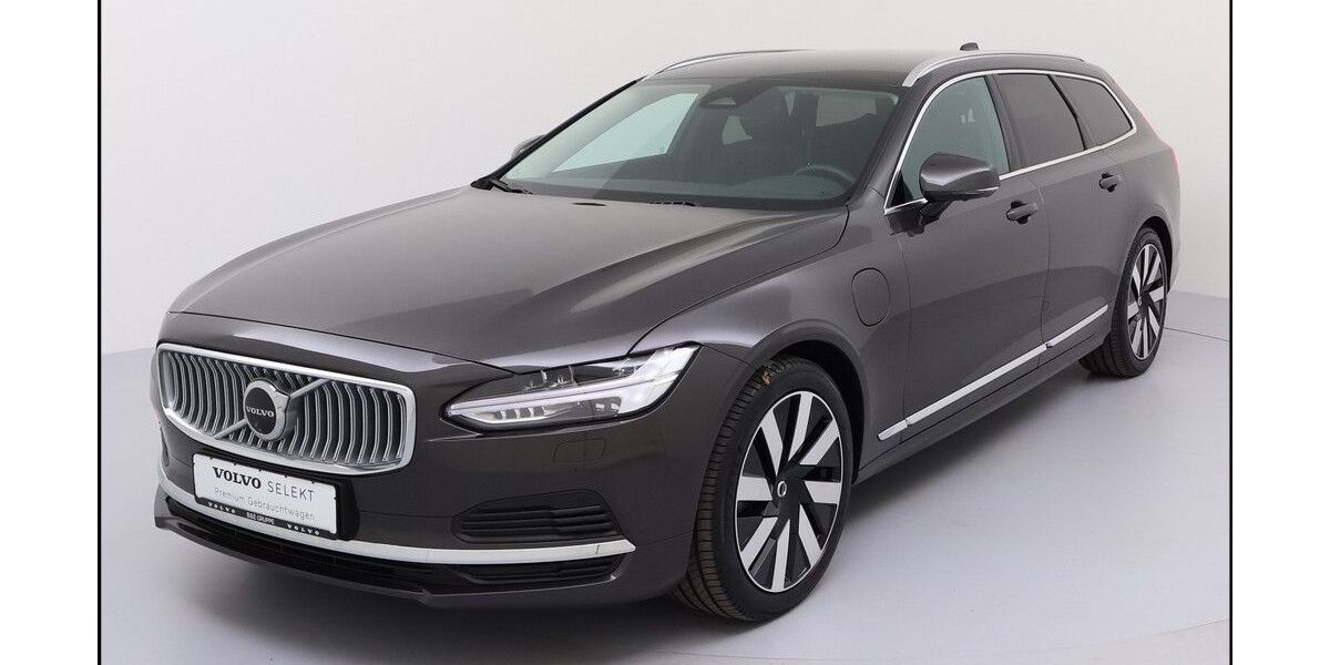 Volvo V90 30.100 km 42.450 &euro; Kiel 24107