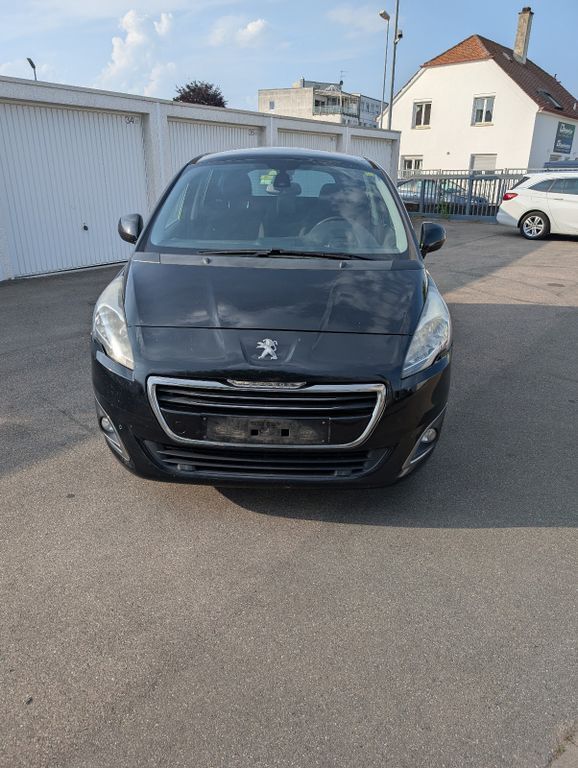 Peugeot 5008 275.500 km 5.200 € Neu-Ulm 89231