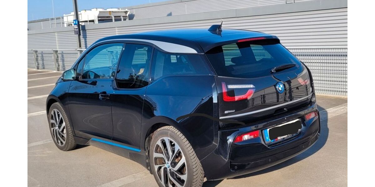 BMW i3 89.000 km 16.900 &euro; Berlin 10715